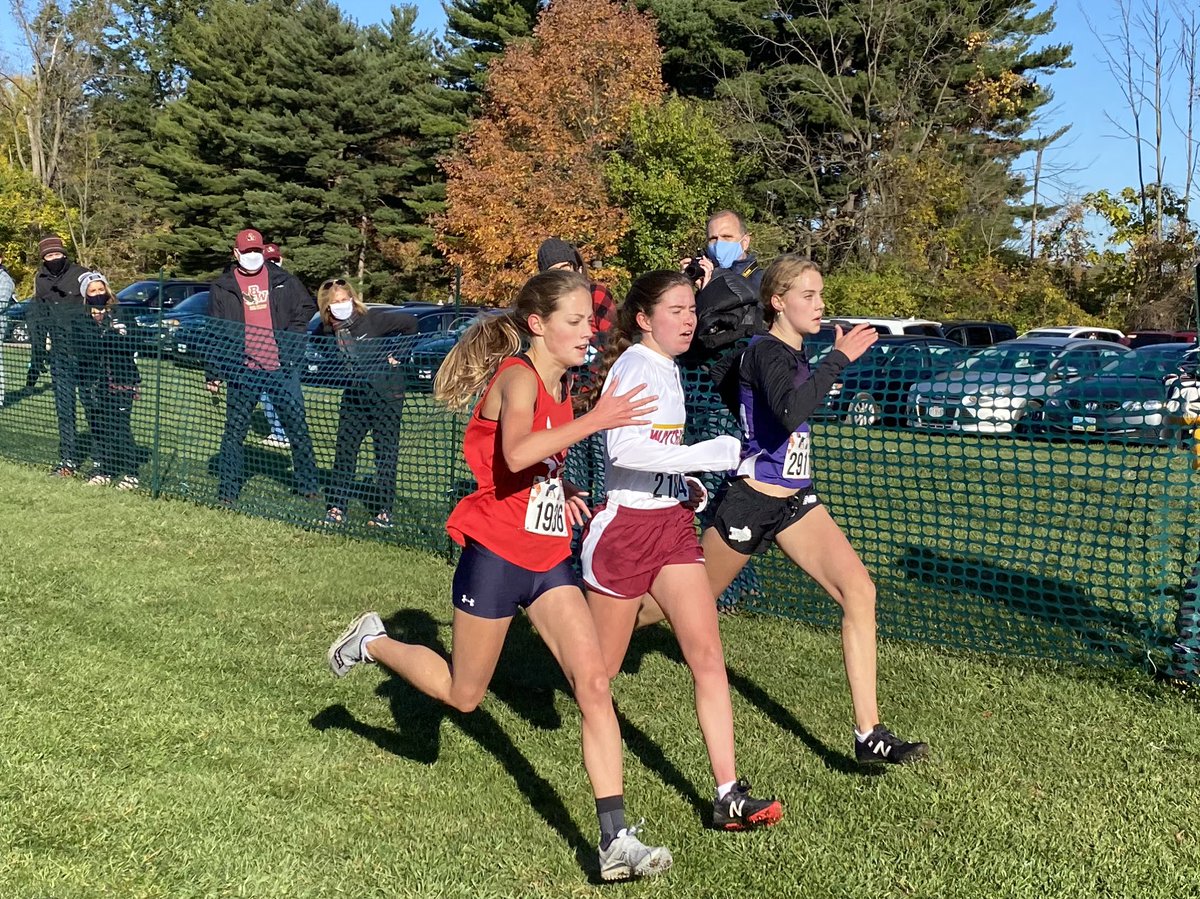 SFDAthletics's tweet image. CCL CHAMPIONS!!! For the first time in school history, the Boys AND Girls Cross Country teams won the Bob Lennon Memorial CCL Cross Country Championship in the same season!!