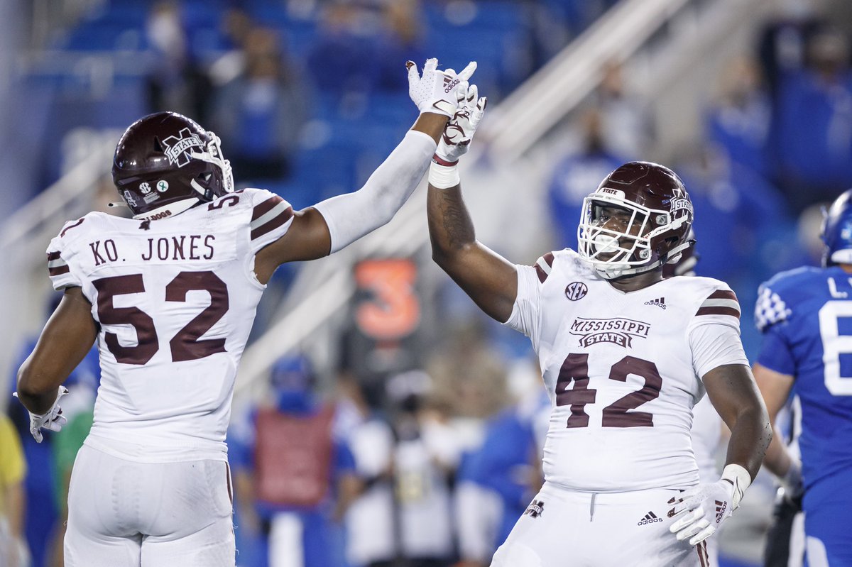 What it do Baybee! It’s GAMEDAY at Davis Wade #BulldogNation! 
Let’s Get It!

#HailState 🐶
#BEATtexasam