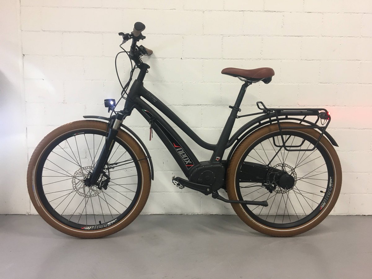 motorwerk.ch

Das coolste Neox das Touring B Vintage, bei uns im Motorwerk Steckborn

#Neox #Motorwerk #Ebike #Steckborn #schön #schnell #kraft #influence #klima #wandel #akku #kraft #elektro #motor #felgen #mycoulor #vintage #elegant