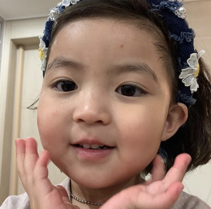 depresyon, işsizlik, stres, anksiyete, bipolar falan filan
Me;