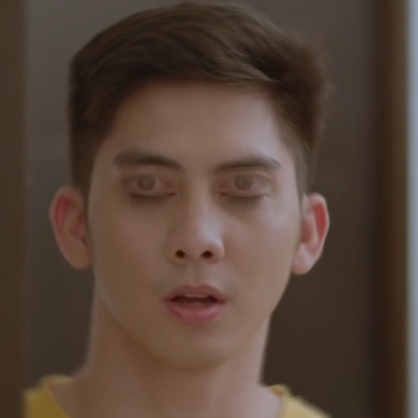 karl i pretend i do not see it gaya sa pelikula reaction meme