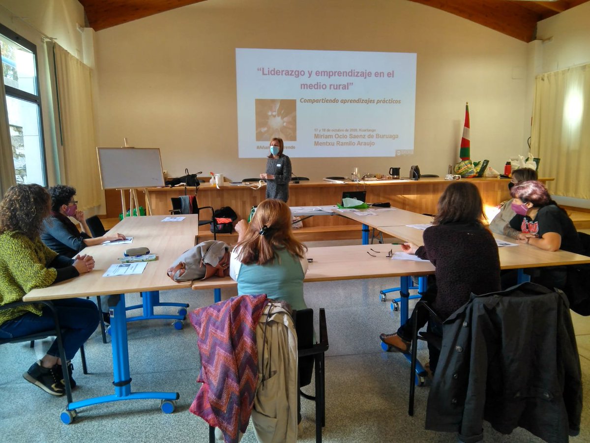 Fin de semana intenso en #LAIAeskolaAñana
"Liderazgo y emprendizaje emocional en el medio rural"
De la mano de Miriam Ocio hoy y mañana en @Kuartango_Udala compartiendo aprendizajes prácticos de mujeres emprendedoras de @AnanakoKuadrila
#Empoderamiento #AñanaFemprende https://t.co/ocrC7qIvk2
