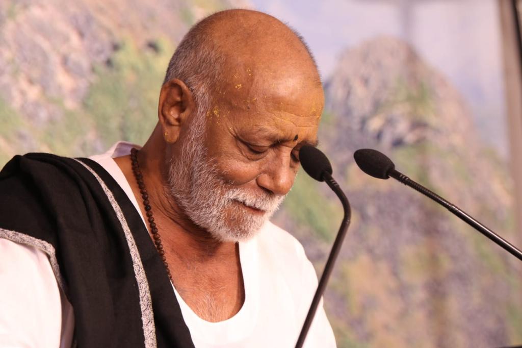 MorariBapu_'s tweet photo. https://t.co/MdoRtOMchr