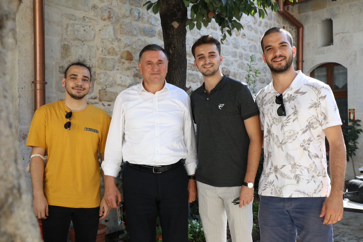 Lütfü Savaş