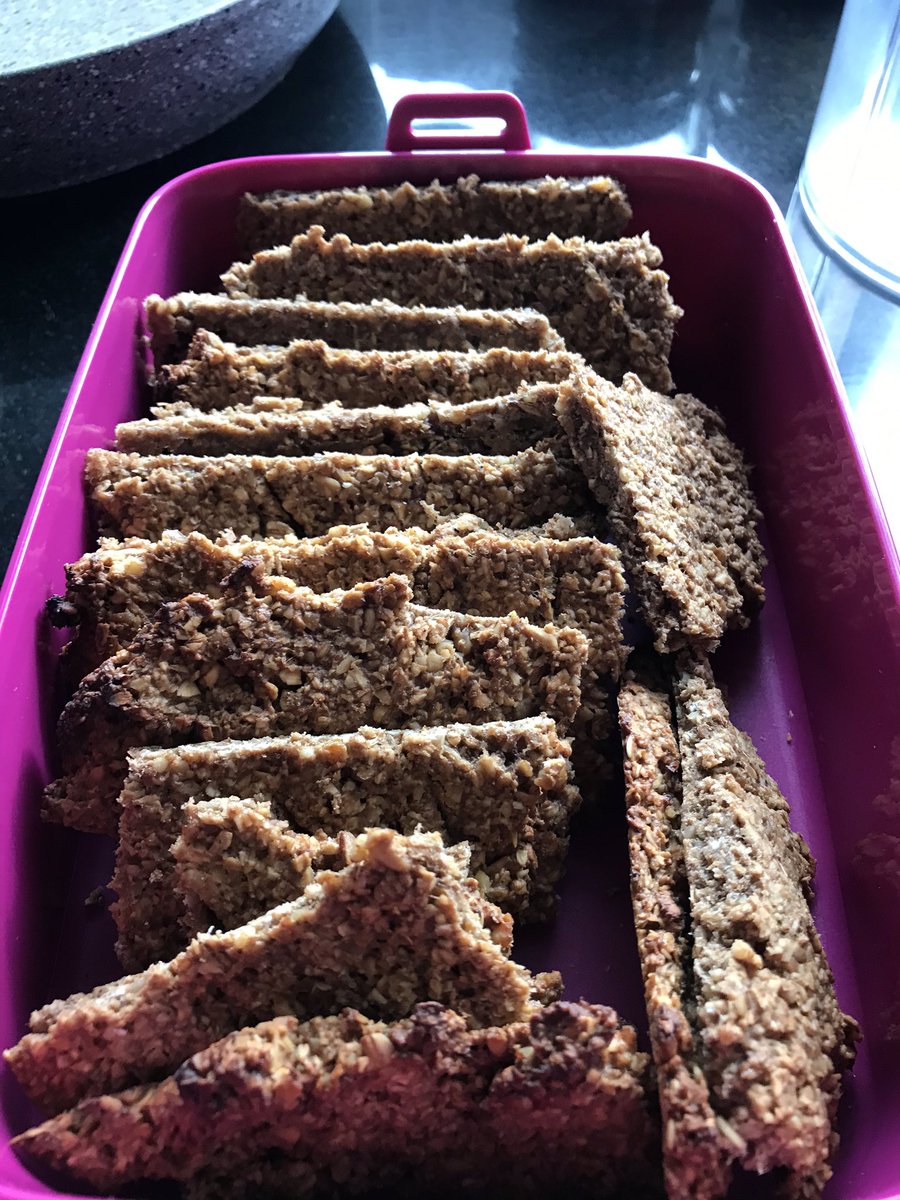 Evde granola bar yapıp bana filtre kahve ile birlikte 35 liraya sattı —> <a href="/senamus/">senamus</a>