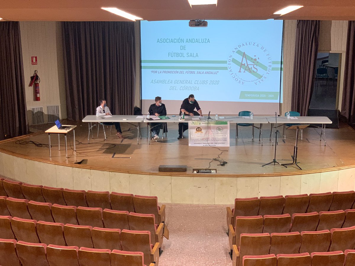 Todo listo en Córdoba para que comience la Asamblea General de clubs 2020.
A las 12:35 los equipos están citados para realizar las acreditaciones.
El cónclave cordobés será presidido por Manuel Extremera Del. <a href="/CordobaAafs/">AAFS-CÓRDOBA</a> y por <a href="/cagigas1/">Ignacio Mira Cagigas</a> en representación de la territorial.