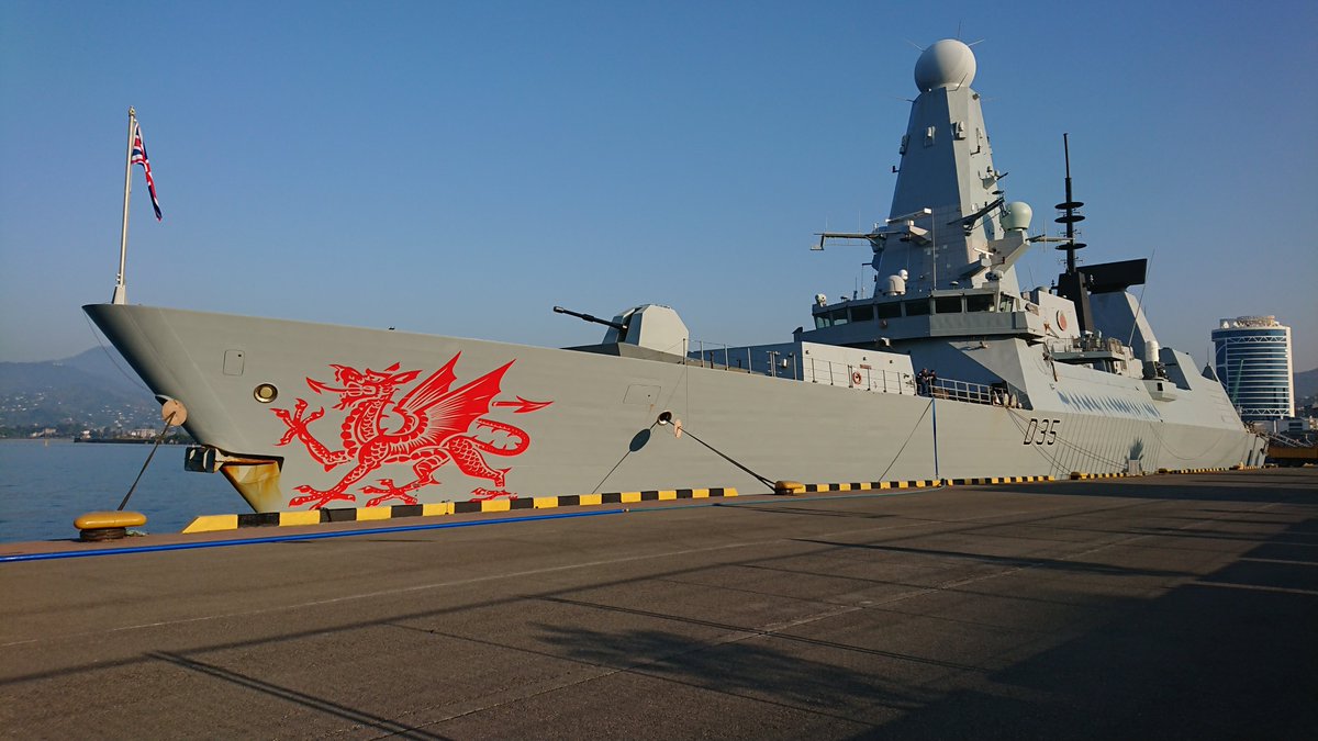 HMS Dragon up close #royalnavy
