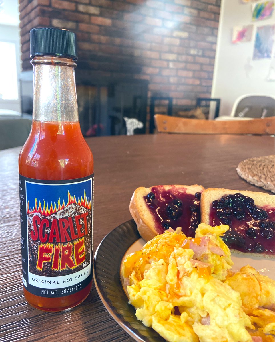 Last night’s <a href="/treyanastasio/">Trey Anastasio</a> show — specifically the strings portion — goes real well with eggs and a little <a href="/scarletfirehq/">Scarlet Fire® Hot Sauce</a> hot sauce the morning after. Toast with #BeaconJams.