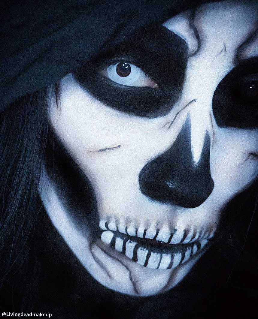 LIVING DEAD MAKEUP tweet media