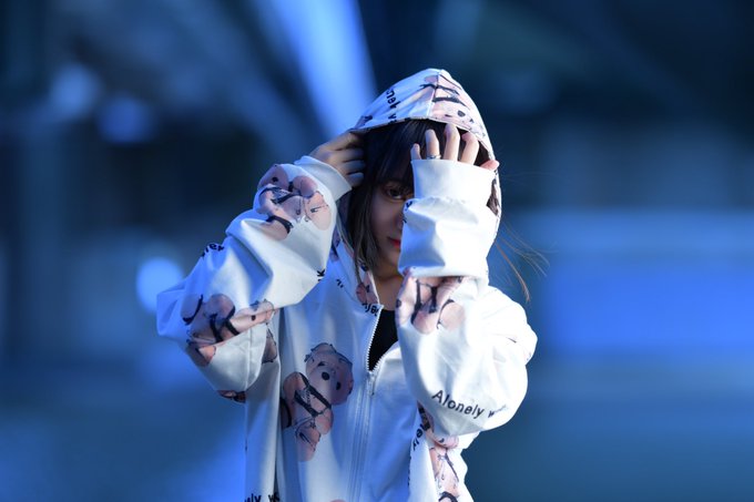 Twitterのコスプレ画像58