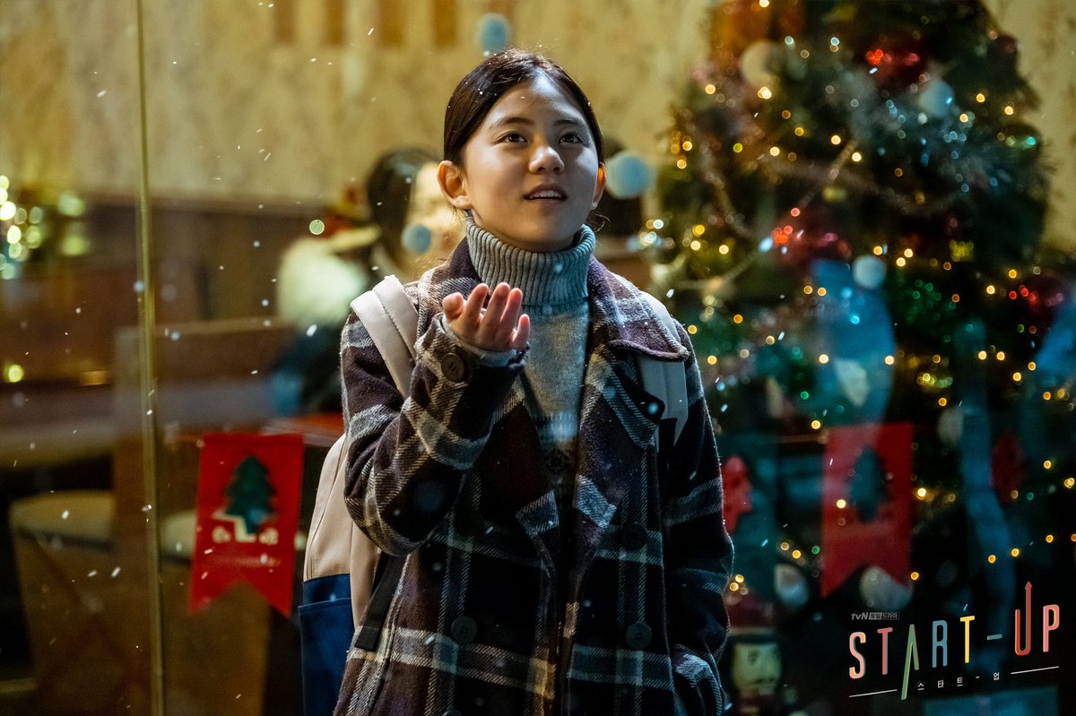 Kdramastars1's tweet photo. لقطات للممثلتين #LeeRi و #HeoJungEun من دراما #StartUp 

#Kdramastars1_LeeRi
#Kdramastars1_HeoJungEun
#Kdramastars1_StartUp https://t.co/kAggVH7U9i