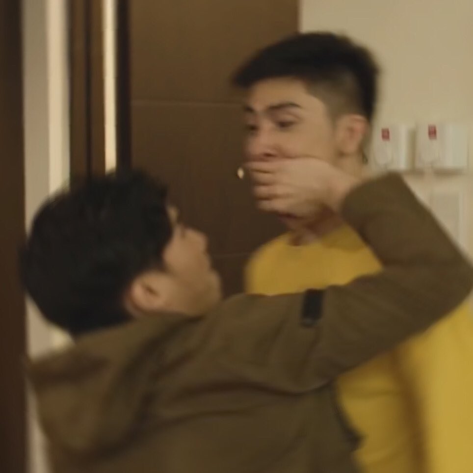 vlad’s palm against karl’s mouth gaya sa pelikula reaction meme