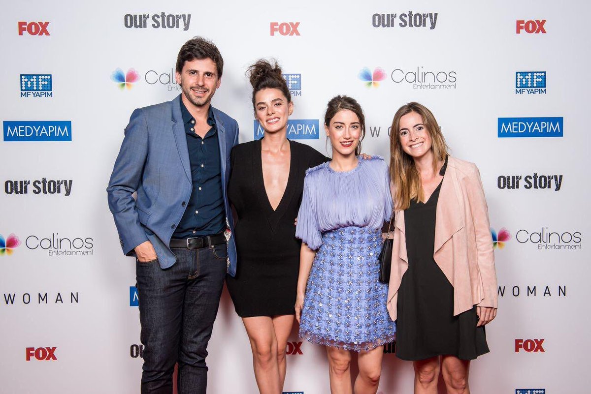 prensario's tweet photo. #FuerzaDeMujer A propósito de su éxito por @telefe, aquí @darioturo en #MIPCOM2017 y Mercedes Feu, head of Acquisitions, ViacomCBS, con #HazalKaya, protagonista de #Feriha, y #ÖzgeÖzpirinçci, protagonista de esta serie #Woman https://t.co/Q28lfh12TC