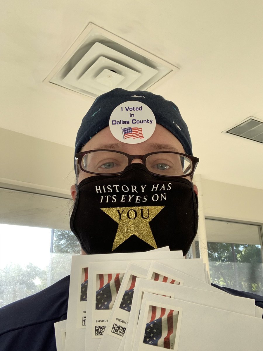 I voted early this morning after work and sent my letters for the #BigSend  Let’s rock this election Texas!! ⁦@votefwd⁩ ⁦@JoeBiden⁩ ⁦@KamalaHarris⁩ ⁦@HamiltonMusical⁩ ⁦@Lin_Manuel⁩ ⁦@Vegalteno⁩ ⁦@texasdemocrats⁩ ❤️🇺🇸