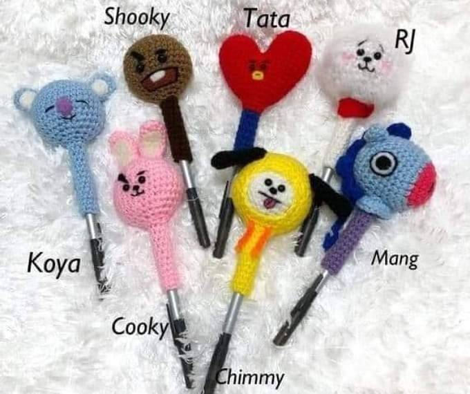 lovingmidzy's tweet photo. Attention midzy!!! If you need affordable unofficial merch visit Neri's Handmade Knits https://t.co/w46ZTS0EDO https://t.co/iu9Ks6jHPO