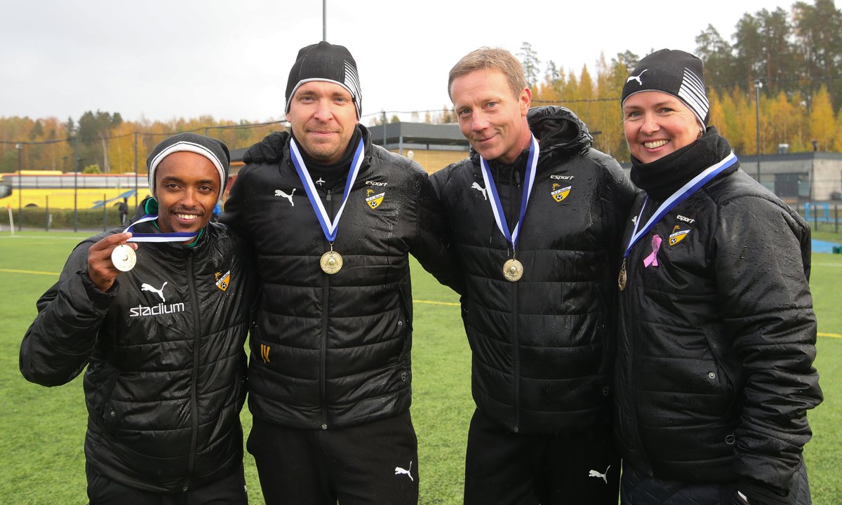 @EsportHonka P17 Suomen mestarit 2020!. #futis #jalkapallo #espooliikkuu #suomifutis #palloliitto