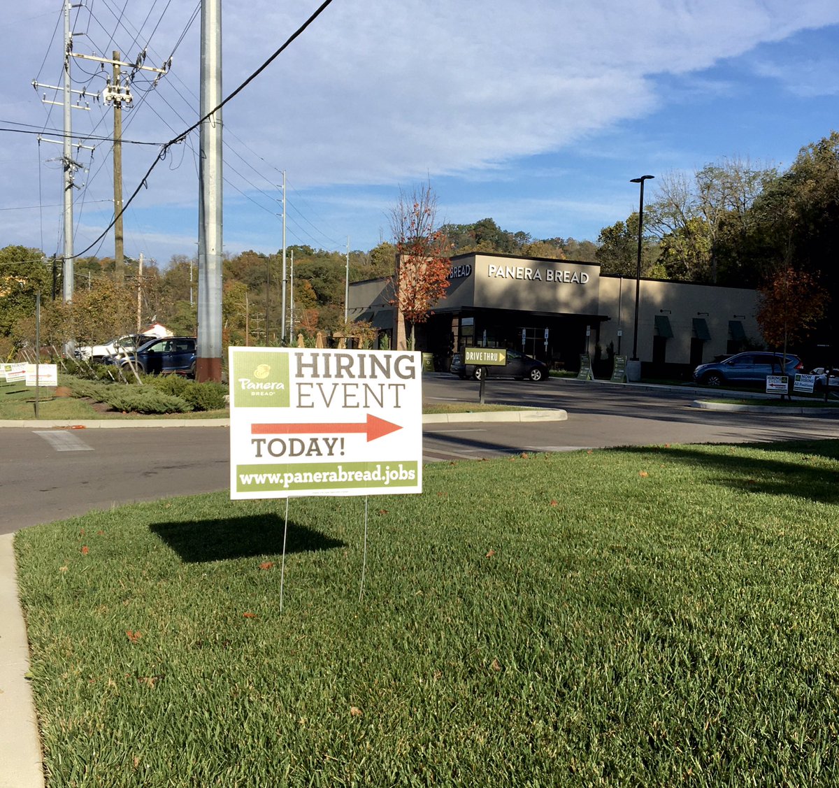 We're holding a hiring event at our Mariemont Panera Bread Cafe in Cincinnati, Ohio TODAY from 11am-3pm! Come see us!! #Mariemont #Cincinnati #jobs #nowhiring #panera