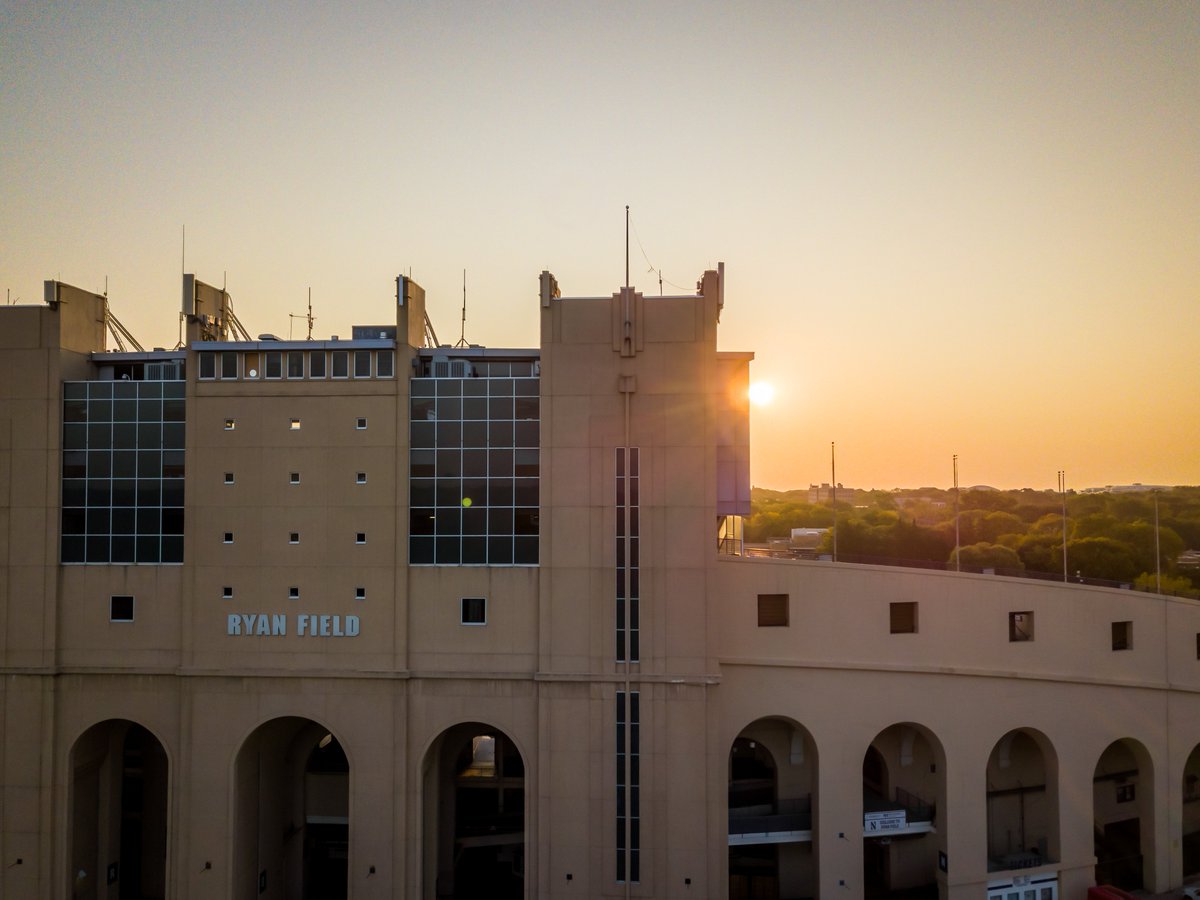 NUFBFamily's tweet image. Say it with us: 

𝐎𝐍𝐄 𝐖𝐄𝐄𝐊 

#GoCats
