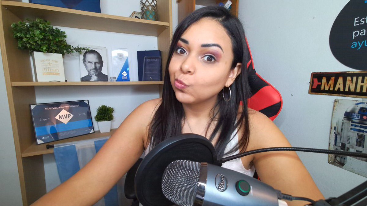 ivanatilca's tweet image. Hoy se madrugo para llegar con todo listo para el Diplomado de #aifundamentals de @conosurtech.