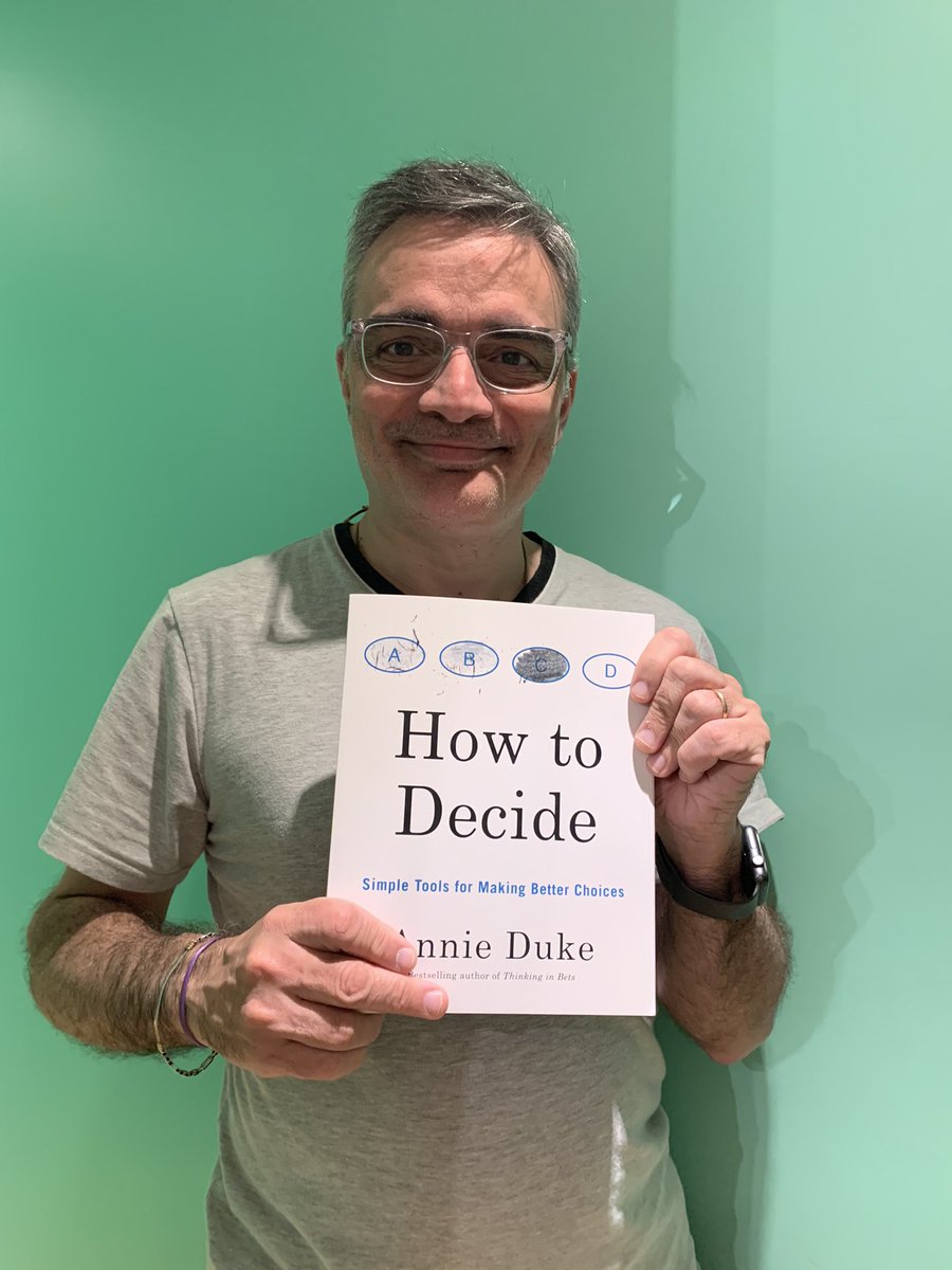fercolosimo's tweet photo. @AnnieDuke how to decide the best book of the year far away. Thank you Annie!#decisions #thinkingforyourself https://t.co/Pa10G5BL2W