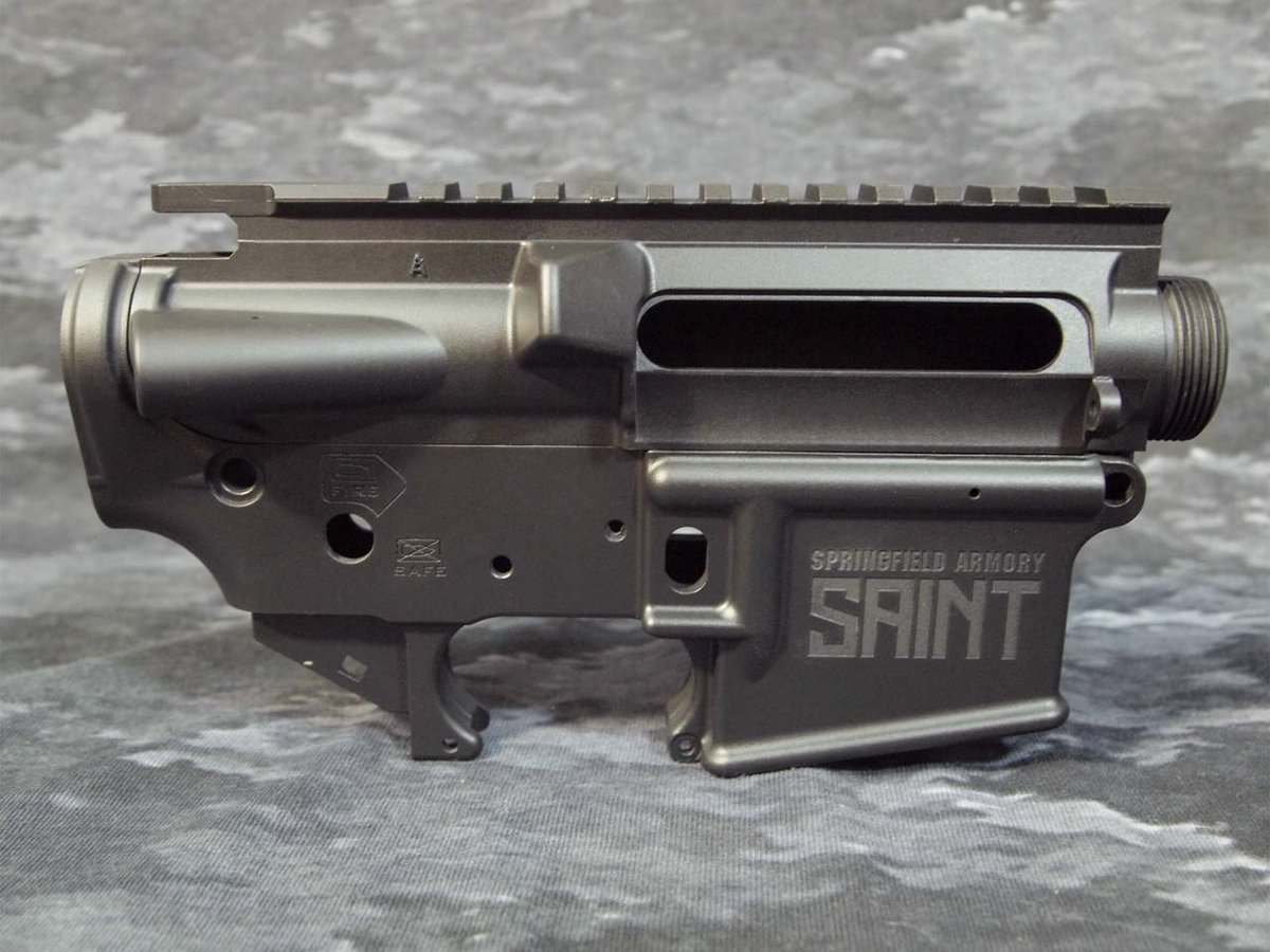 Ekig4V-VMAALC6S.jpg Ekig4V-VMAALC6S.jpg