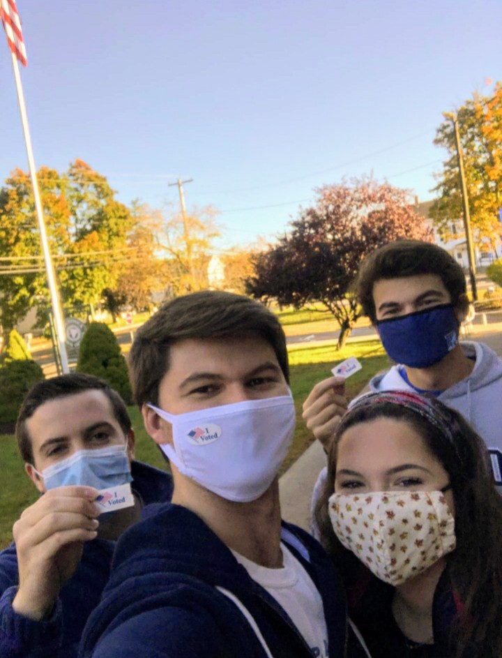 kenstratton97's tweet image. We voted! Will you?

#Election2020 #VoteEarly