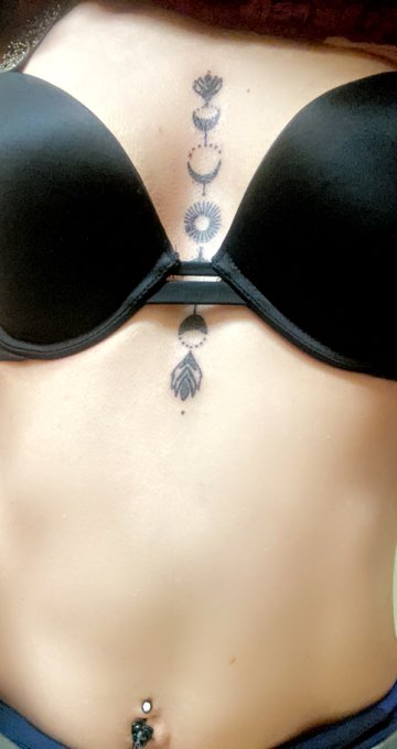 New tat who&rsquo;s this? #5 #tattooart #tatted #onlyfans #modelhub #moonchild #moonphase #sugarbabylegit #sugarbaby<a href="/tag/tattooart"class="tags">#tattooart</a><a href="/tag/tatted"class="tags">#tatted</a><a href="/tag/onlyfans"class="tags">#onlyfans</a><a href="/tag/sugarbaby"class="tags"><span>#sugarbaby</span></a><a href="/tag/moonchild"class="tags"><span>#moonchild</span></a><a href="/tag/moonphase"class="tags"><span>#moonphase</span></a><a href="/tag/sugardaddywanted"class="tags"><span>#sugardaddywanted</span></a>
