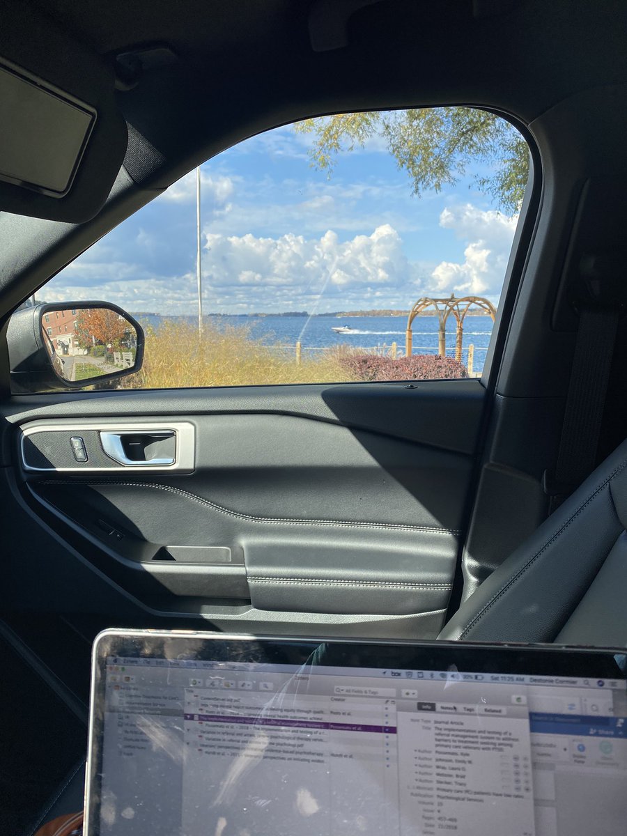 DestonieC's tweet photo. Just dropped my dog off at the groomer and decided to sit by the water and work on assignments- what’s your view while working? #UBDSW1 #UBDSW2 #AcademicTwitter @Parenting4Today @Peoplematter19 @ErinHCole @SJanosick @ashley_lcsw @vileloveit644 @JackyBancayan @GreenDusten https://t.co/CqTUi0UAQI
