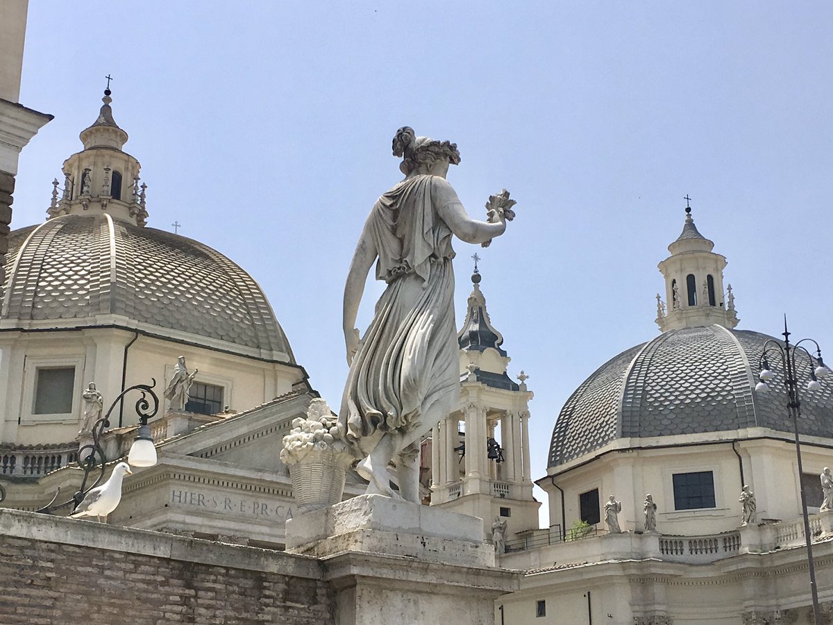 caputmundiHeidi's tweet photo. @claviggi @pontecorvoste @archivetro @lorenzolume @romewise @AMB_SEBASTIANI @larosa_filippo @PasqualeTotaro @PerpetuumAle @dariosci1 Che bella Ode alla tua amata Piazza del Popolo ...
Grazie cara Claudia πΈ per aver condiviso i tuoi ricordi https://t.co/qlUo3Jz6R2