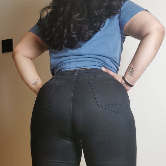 #NewProfilePic https://t.co/HQpevrOPmz<a href="/tag/newprofilepic"class="tags">#NewProfilePic</a>