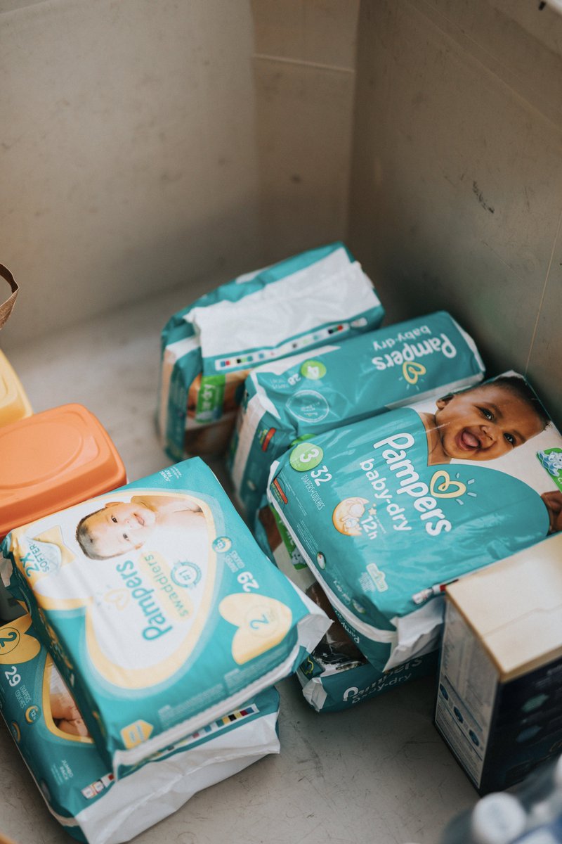 Elizabeth House tweet media