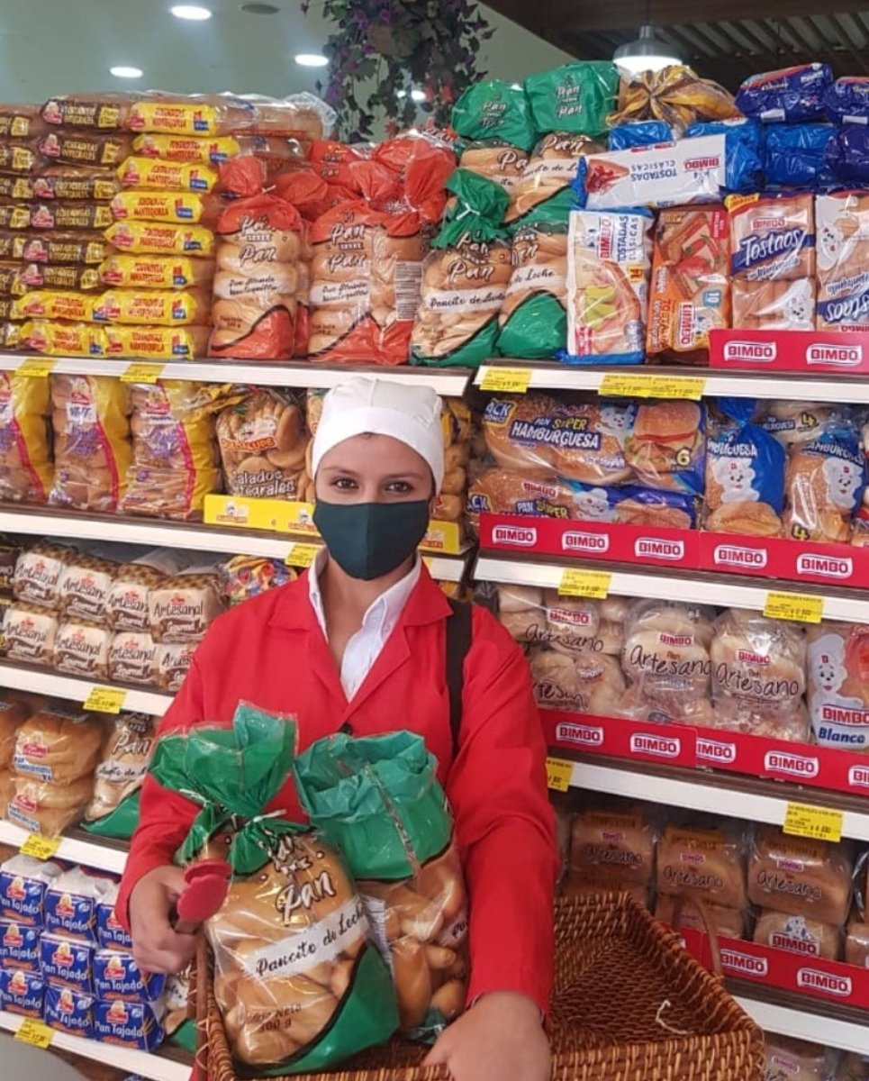 SantiagoMoraRe1's tweet image. Mi marca #PanParaPan, compitiendo con las grandes marcas! 💪🥖💪🥖

Estamos "Mi Campo" en la cra 13 con 119