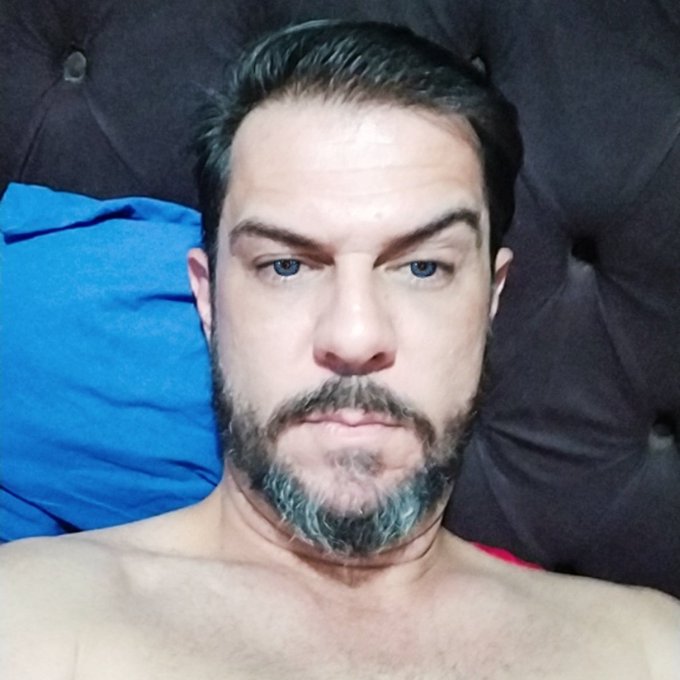 #NewProfilePic https://t.co/bRCTuWkNat<a href="/tag/newprofilepic"class="tags">#NewProfilePic</a>