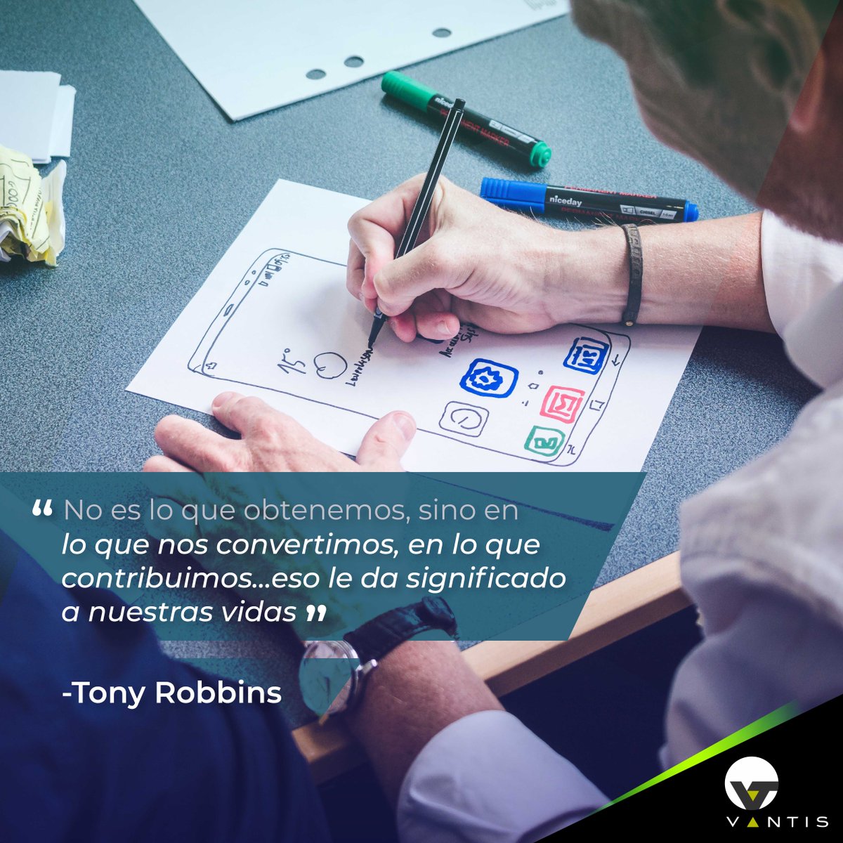 Vantis_mx's tweet photo. “No es lo que obtenemos, sino en lo que nos convertimos, en lo que contribuimos…eso le da significado a nuestras vidas”, Tony Robbins 😉
🟨
#Vantis #inspiration #motivation #exito #felizsábado https://t.co/4vPElRy0eN