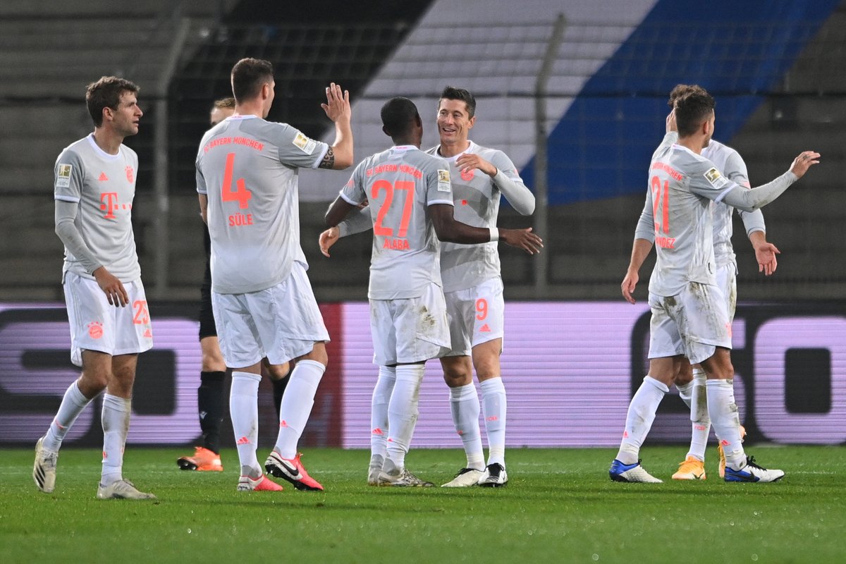 Seven.   #DSCFCB 0-3