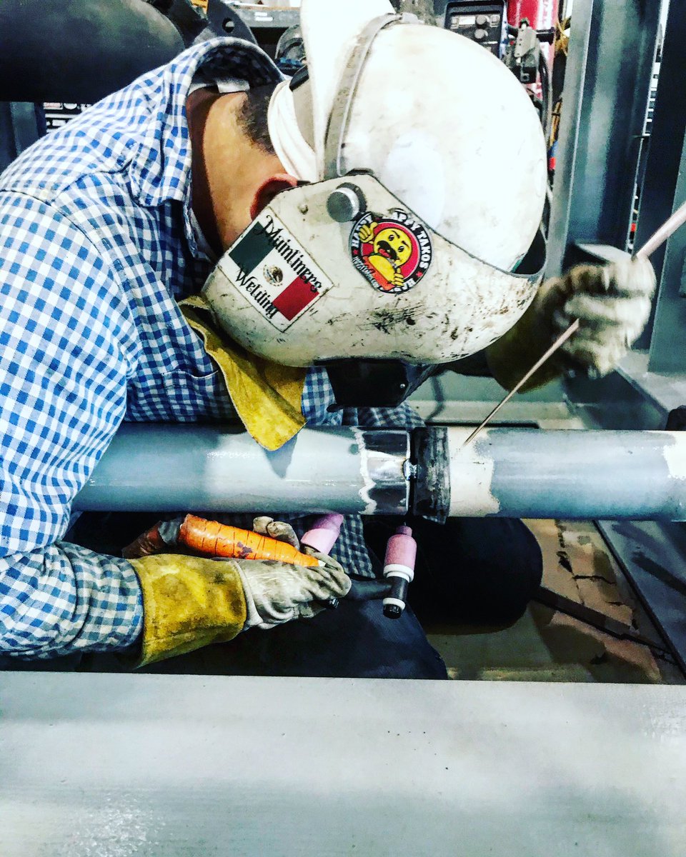 MainlinersWeld's tweet photo. We never said it would be easy, but itβs worth the all the sacrifices & hard work!
π―π¨π»βπ
.
#mainlinersweldingacademy #mainlinerswelding #MWA #HomeOfPimpinPuddles #weldeverydamnday #WeldingSchool #WeldingClasses #pipewelding #mainlinersweldingacademyreppin #mainlinersiswhereitsat https://t.co/oFSvtyP5jQ