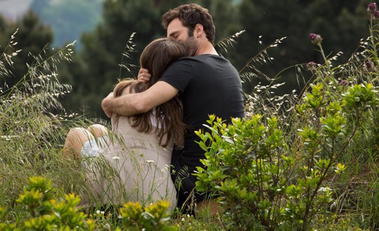 CalinosEnt's tweet photo. A classic, an unforgettable love story 💕 

#BirAşkHikayesi 
#ALoveStory
#UnaHistoriaDeAmor

#tv #umahistóriadeamor #korkutali #ceylangerman #seçkinözdemir #damlasönmez #seriesturcas #turkishseries #novelas #novelasturcas #turkishdrama https://t.co/Ge0YZvapPc