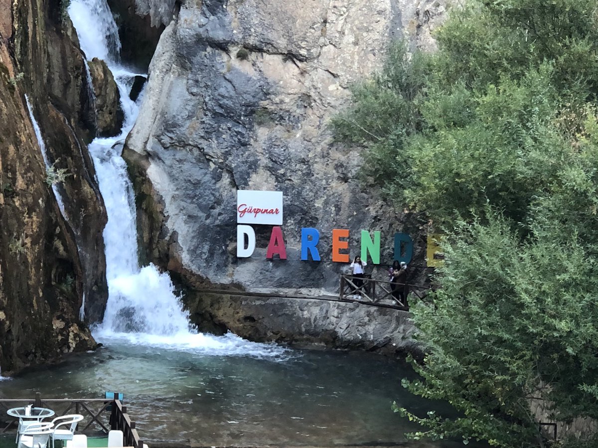 RGozkaman's tweet photo. @darendebelediye Darende Günpınar şelalesi şelaleyi görebilirseniz tabi,doğal g��zelliği bozmak için elinizden geleni ardınıza koymamışsınız...! Komisyon kararı alındığı halde üstelik  @csbgovtr  @TCKulturTurizm @TCMalatyaV  @DARENDEKAYMAKAM #kayseritabiatvarlıklarınıkoruma https://t.co/xhwciavdRR