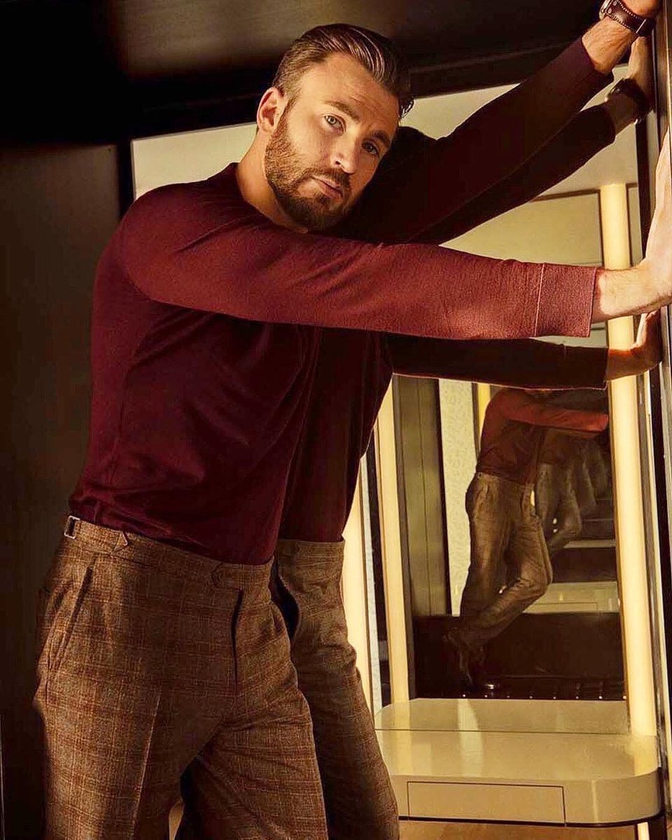 Chris Evans as autumn: a thread 