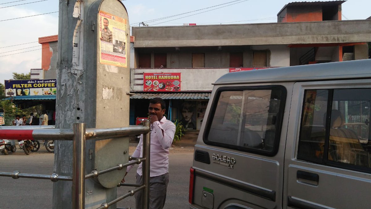 AshokSi52138622's tweet image. #CBIFindAjitabh
Hoshur, Tamilnadu ,
 Search AJITABH poster