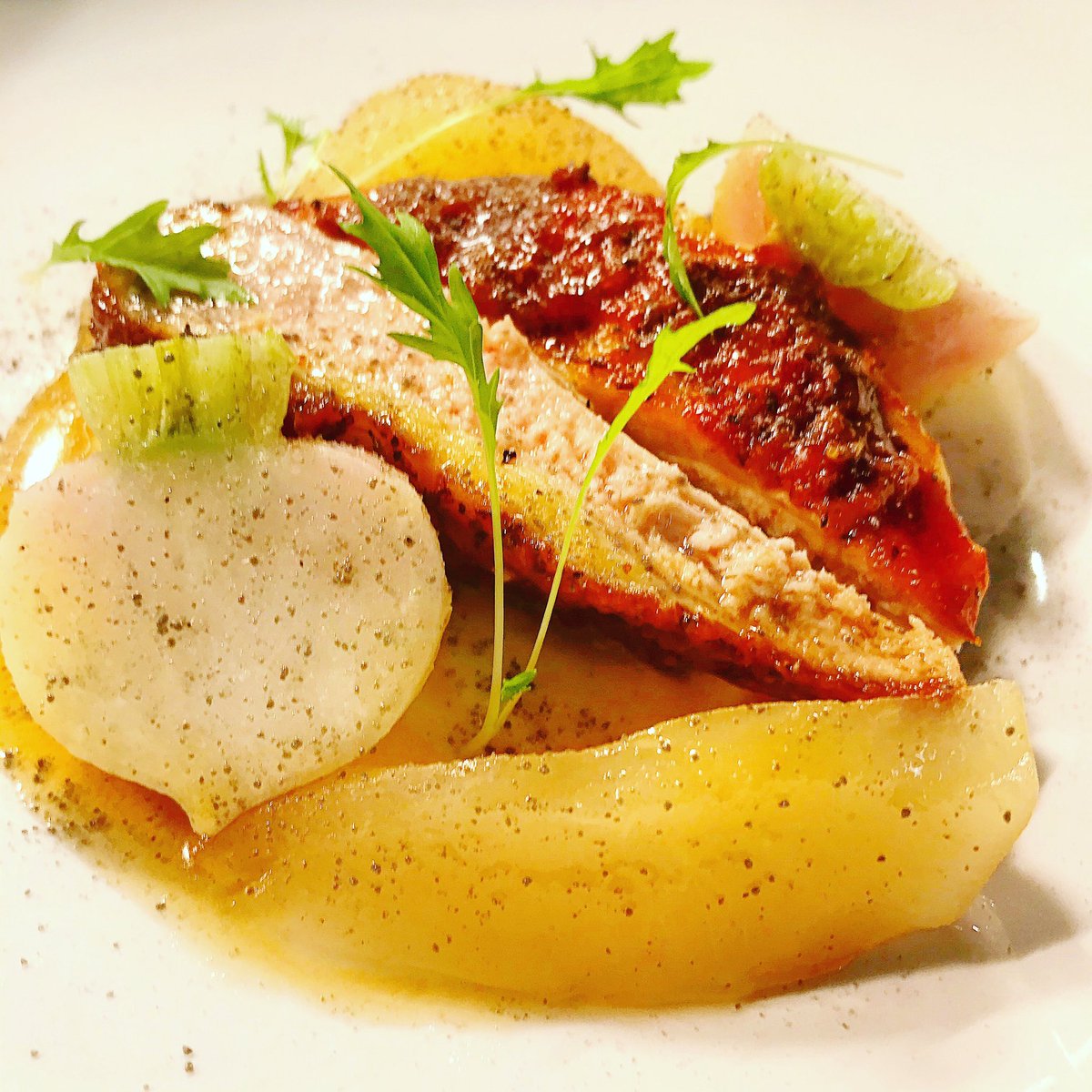 Guinea Fowl, Baby Turnip, Malt Biscuit, Beer, Pear @HarveysPoint <a href="/harveys1989/">Harvey's 1989</a>
