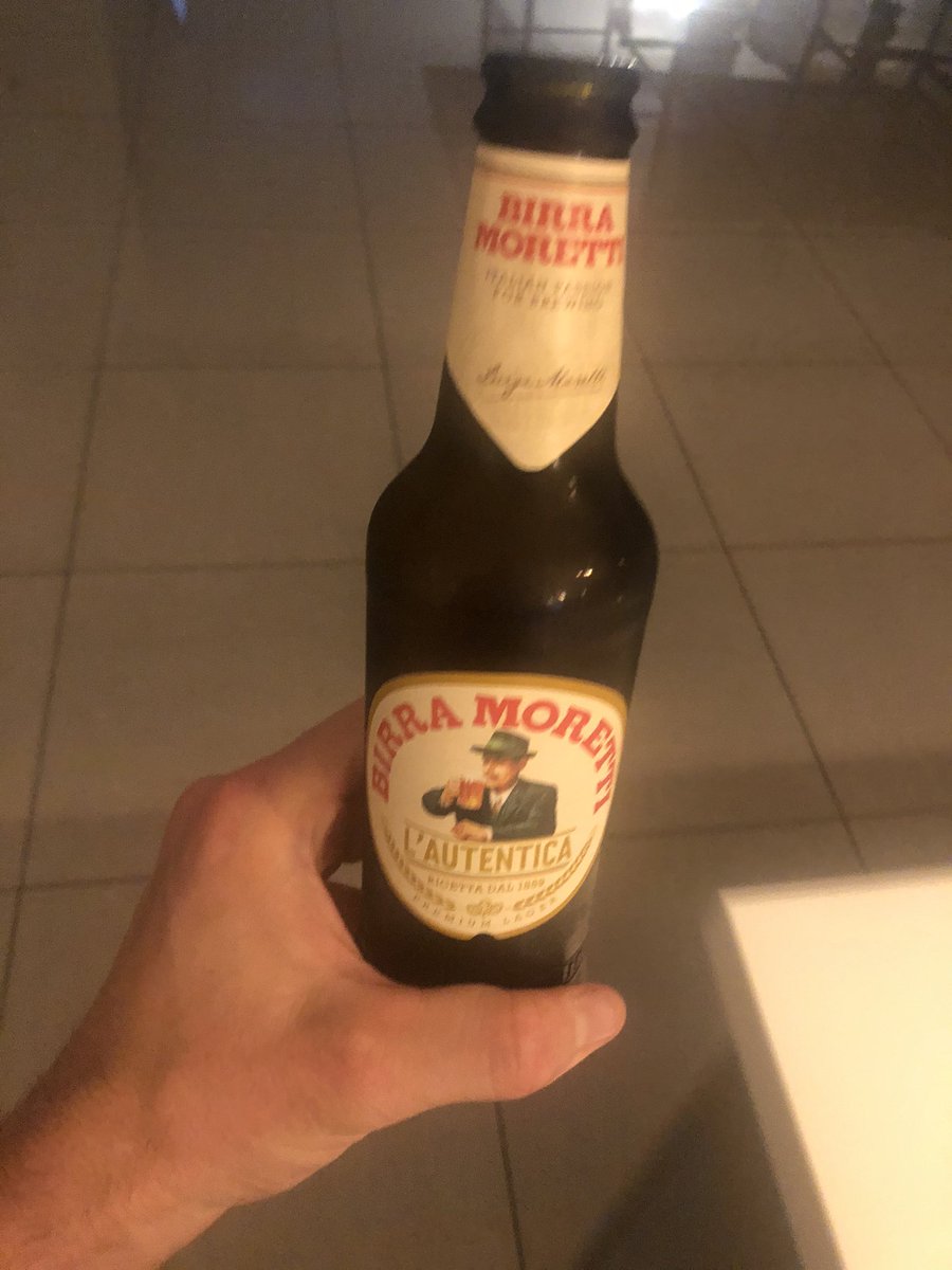 clinthill29's tweet image. Still here Robbie mate,just cracked another one open 👍🏻.  Might toast this one to Goldson 🇬🇧