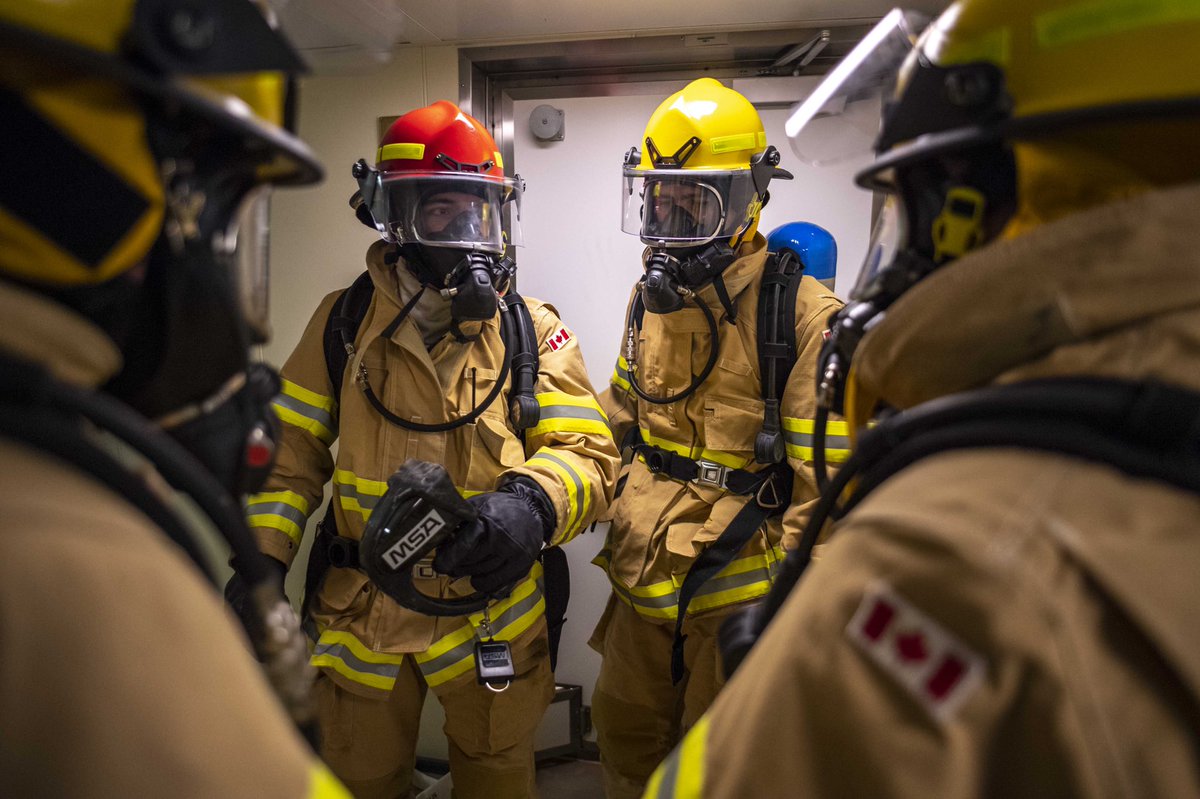 Comd_RCN's tweet photo. @HMCSHarryDeWolf, the @RoyalCanNav’s newest ship, is continuing Basic Single Ship Readiness Training (BSSRT) over the weekend as her maiden sail under #RCN command continues. Good luck to #DeWolfpack! #WhoeverEnduresConquers https://t.co/WhErpkddHr