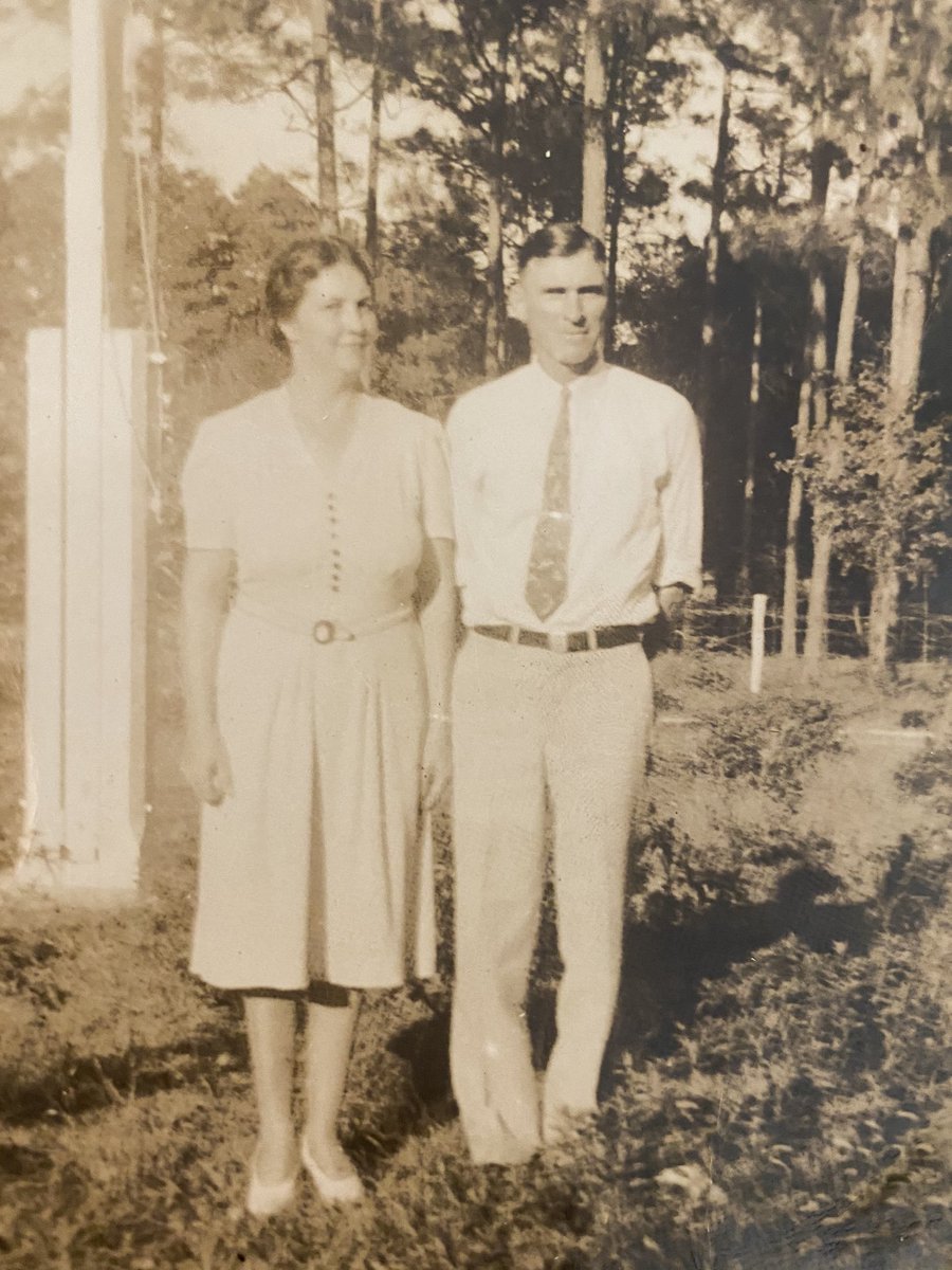 Thank you <a href="/ChaffeyLibrary/">Chaffey High Library</a> for hosting College Knowledge Community Saturday!  I am excited to see Chaffey’s virtual offrenda for 2020. Thanks to <a href="/mechadechaffey/">MEChA De Chaffey</a> <a href="/Cindy_Hoffman1/">Cindy Hoffman</a> and Ms. Tremblay and their students for joining. #SiSePuede ##DiaDeMuertos20