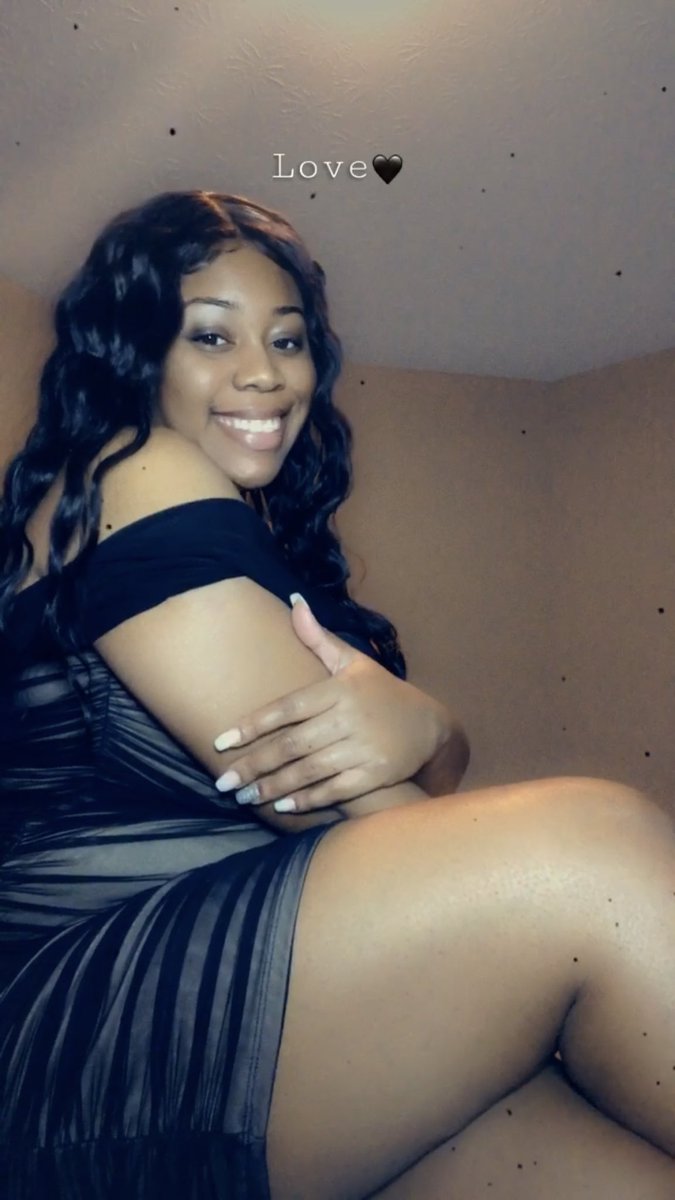 _Prettyassang's tweet image. Queen 👑✨