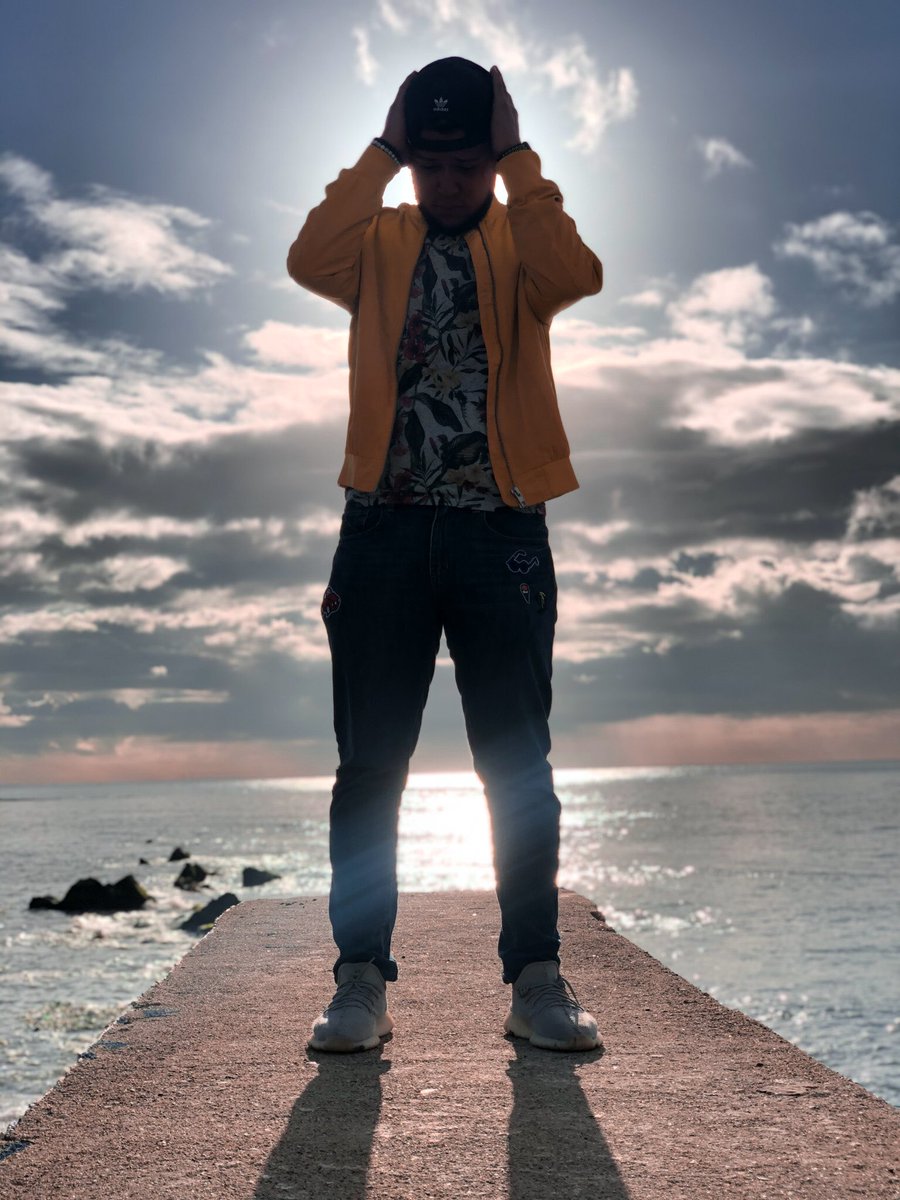 Joseibol99's tweet photo. MUCHAS ESTRELLAS PERO SOLO UN SOL☀️🚀 https://t.co/IjRFWvDL9H