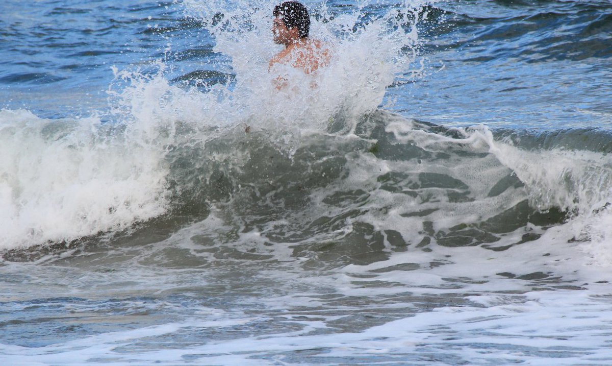 War damals Ende September schon etwas frisch, aber natürlich waren wir auch im Wasser.... planschplansch... wann hat man sonst so einen schönen Strand fast für sich allein?