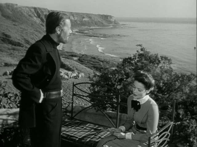 16/31 THE GHOST AND MRS MUIR (1947)A young widow and her daughter move into a seaside cottage haunted by the ghost of a sea captain.Part ghost story, part romance; melancholic, yet humorous. One of the most charming films ever made.  #31DaysOfHalloween