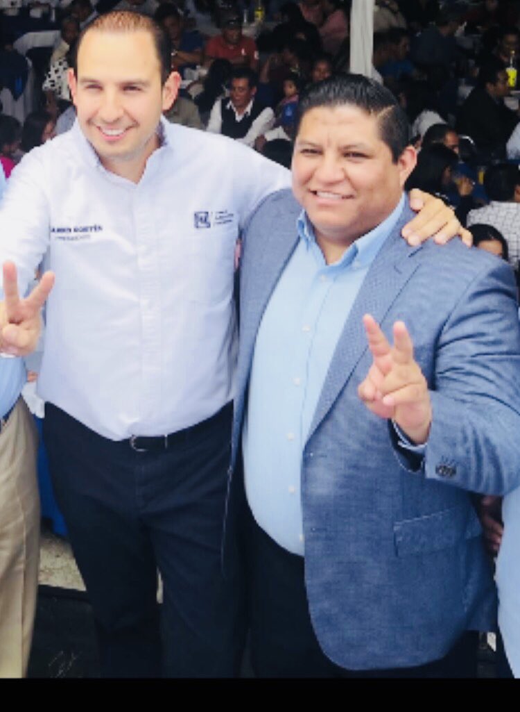 miguepolvo's tweet photo. Envío una sincera felicitación a nuestro Dirigente Nacional del PAN @MarkoCortes con motivo de su cumpleaños 🎂 que sigan los éxitos Líder, un fuerte abrazo 🤗 https://t.co/fgc2Kh0fP0
