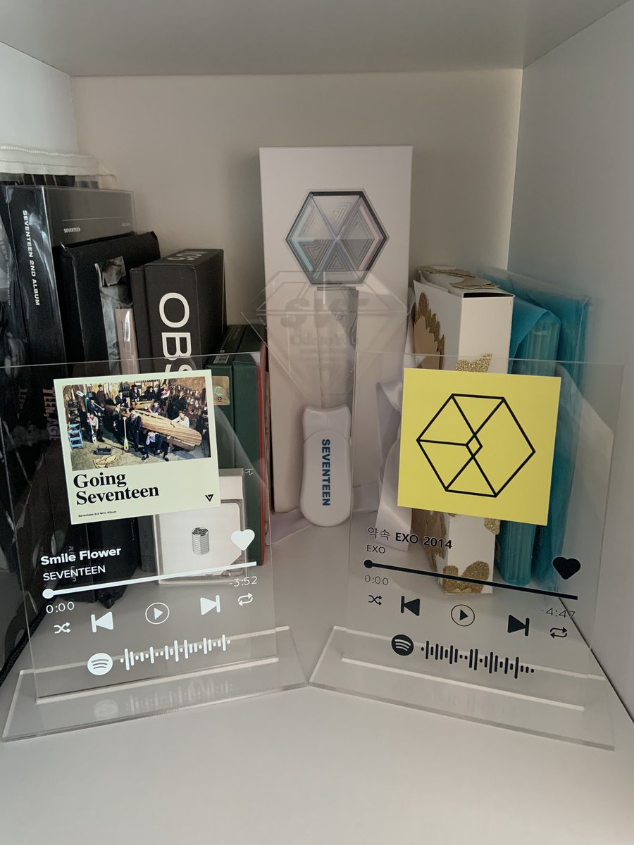 guardiancheon4's tweet photo. I got my acrylics!! Theyโre such a beautiful addition to my shelf. I chose the fan songs of course ๐ฅบ๐Thank you so much @chuntaeilGOs for hosting the order and @mdwnproject for designing!! #CTfeedback #MyDayswithNatureProject https://t.co/hGk7Km3SGW